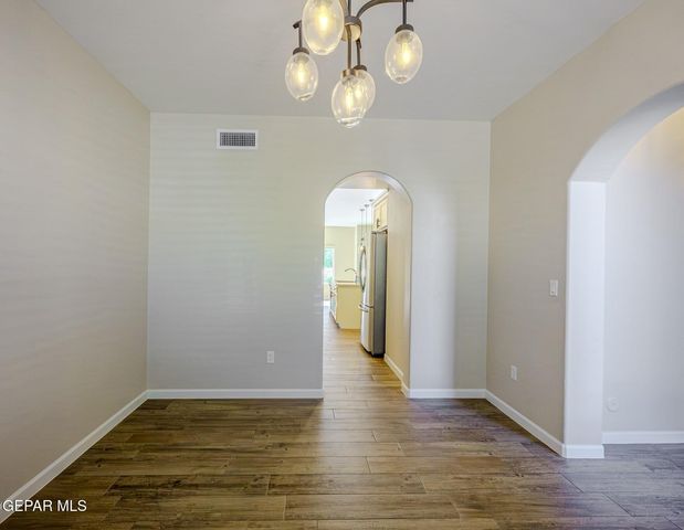 1251 HIDDEN DESERT Lane, El Paso, TX 79912