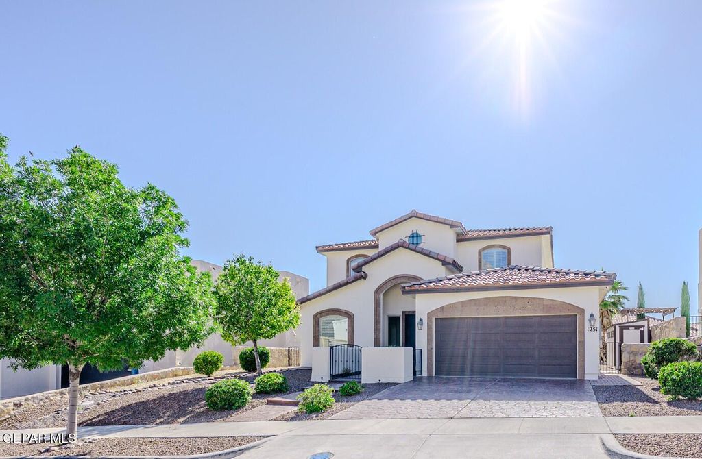 1251 HIDDEN DESERT Lane, El Paso, TX 79912