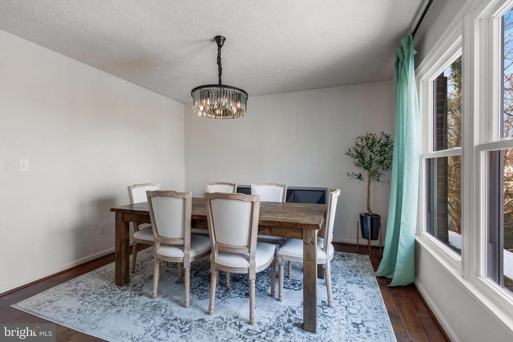 Image 22 of property listing at 30060 FOREST VIEW LN, Mechanicsville, MD 20659