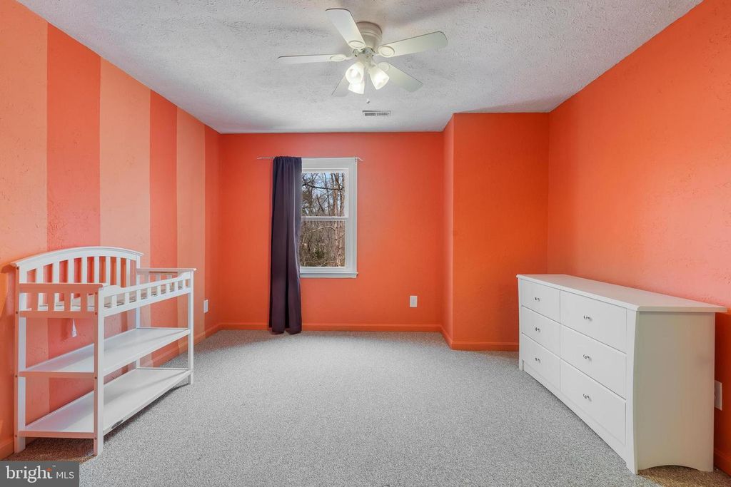 Image 32 of property listing at 30060 FOREST VIEW LN, Mechanicsville, MD 20659