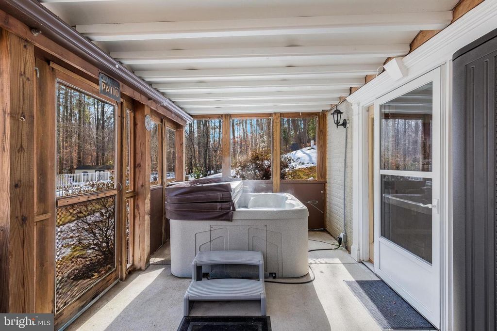 Image 46 of property listing at 30060 FOREST VIEW LN, Mechanicsville, MD 20659