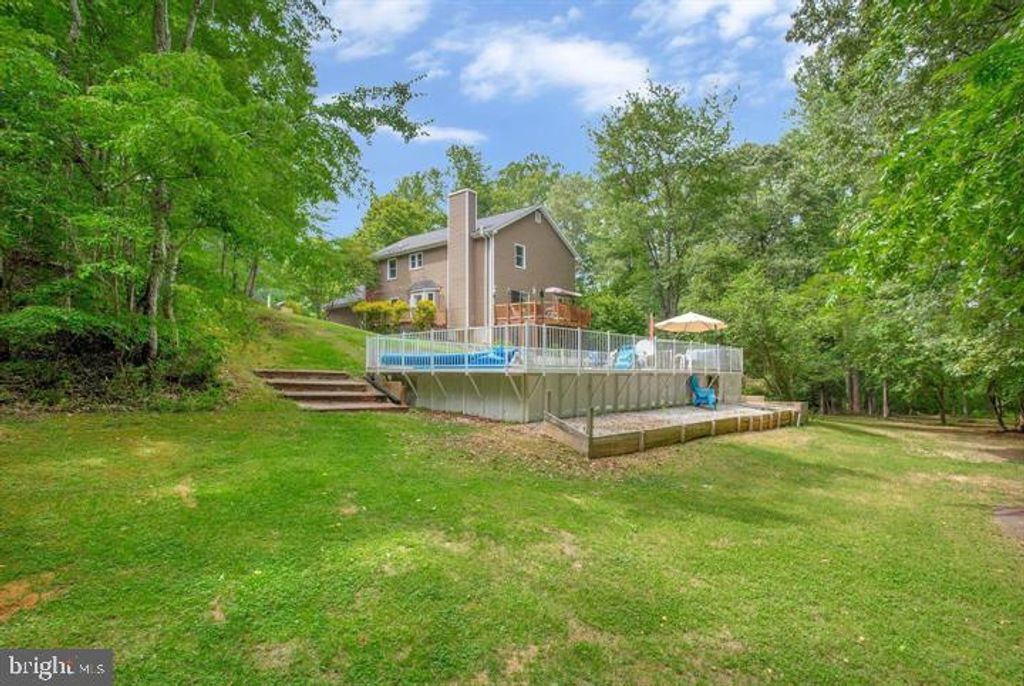 Image 49 of property listing at 30060 FOREST VIEW LN, Mechanicsville, MD 20659
