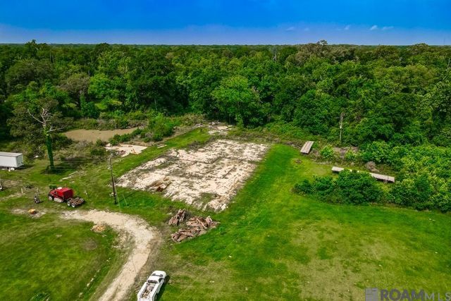 21717 Plank Rd, Zachary, LA 70791