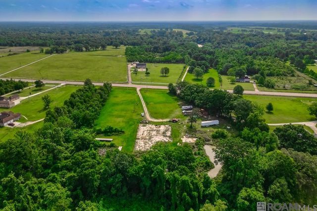 21717 Plank Rd, Zachary, LA 70791