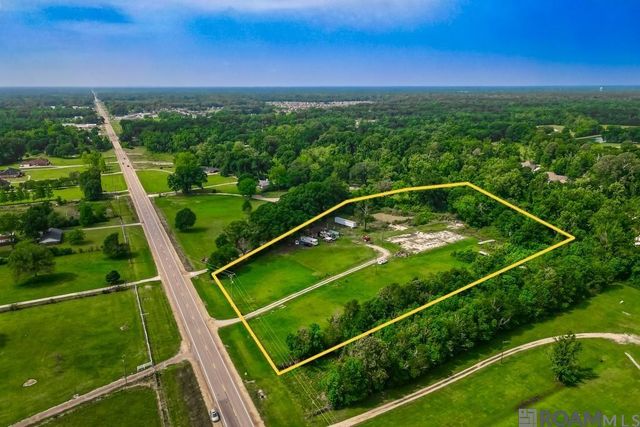 21717 Plank Rd, Zachary, LA 70791