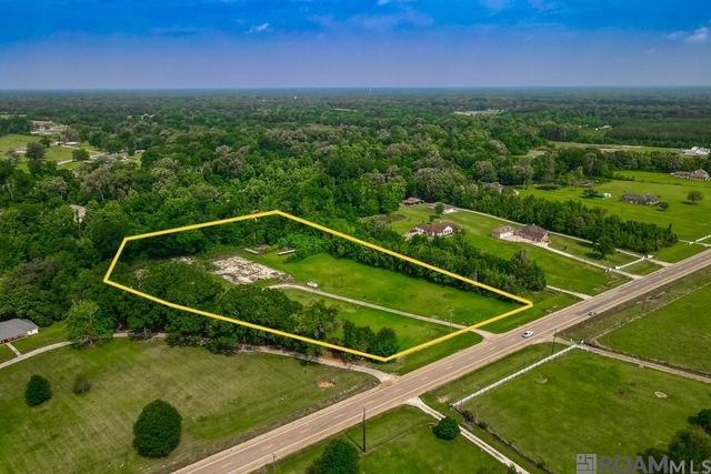 21717 Plank Rd, Zachary, LA 70791
