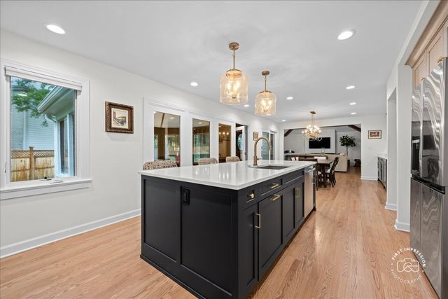 1415 Heatherton Drive, Naperville, IL 60563