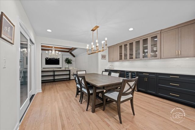 1415 Heatherton Drive, Naperville, IL 60563
