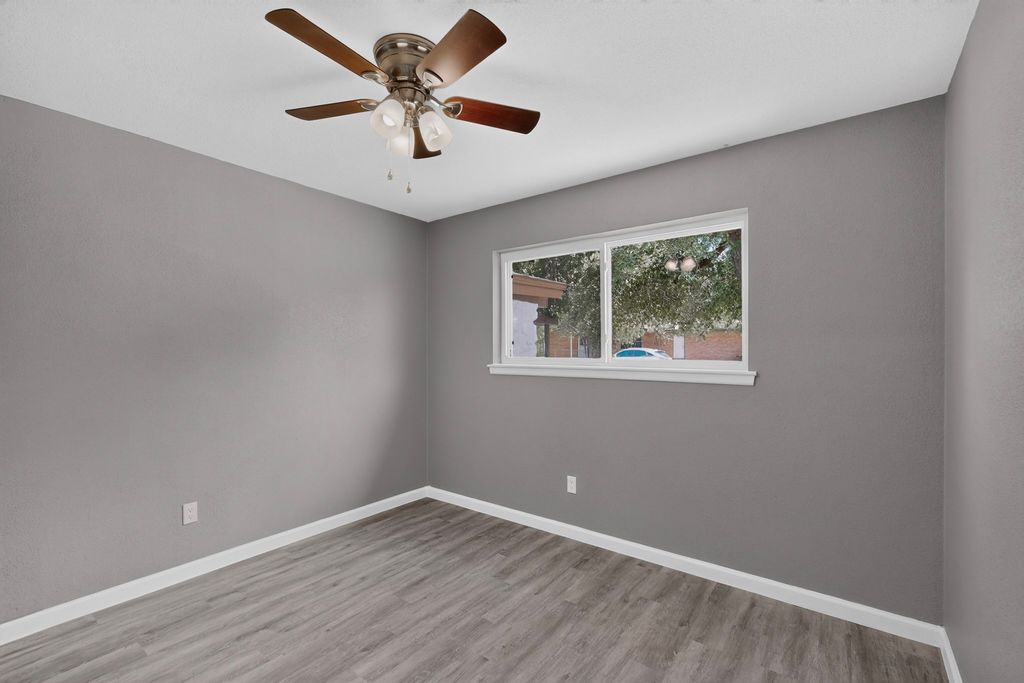 200 Opal Street, Saginaw, TX 76179 — photo 3