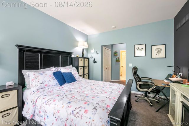 14443 Victoria Drive, Sterling Heights, MI 48313