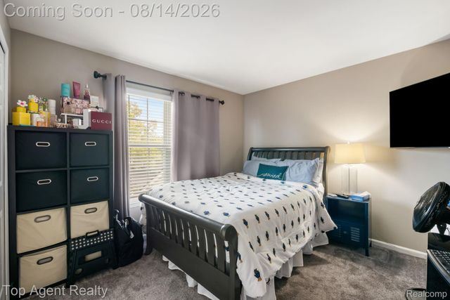 14443 Victoria Drive, Sterling Heights, MI 48313
