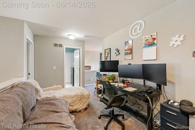 14443 Victoria Drive, Sterling Heights, MI 48313