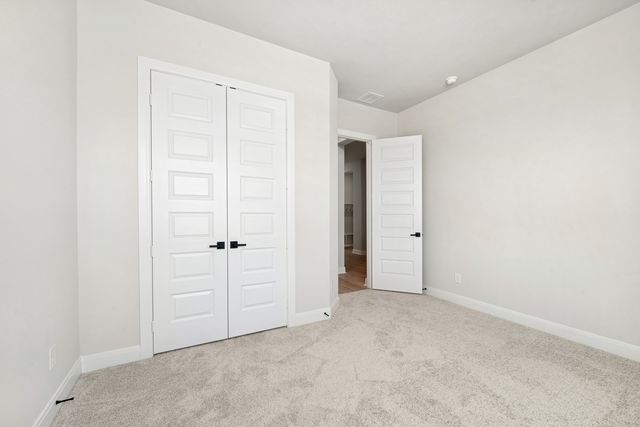 749 Shinnery Oak Way, Waxahachie, TX 75165