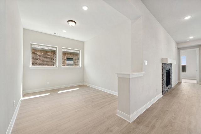 749 Shinnery Oak Way, Waxahachie, TX 75165