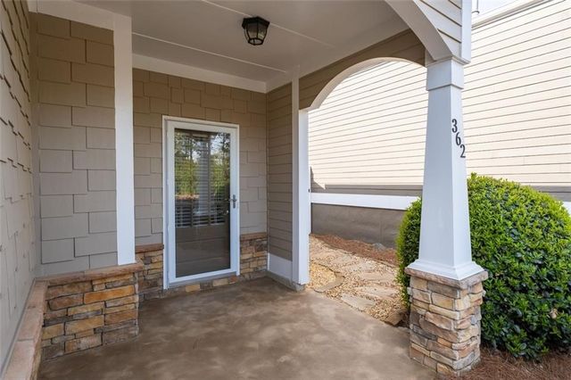 362 Acuba View, Woodstock, GA 30188