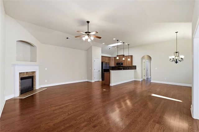 362 Acuba View, Woodstock, GA 30188