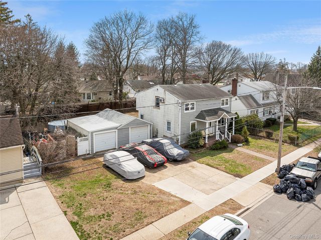 1774 Franklin Avenue, East Meadow, NY 11554