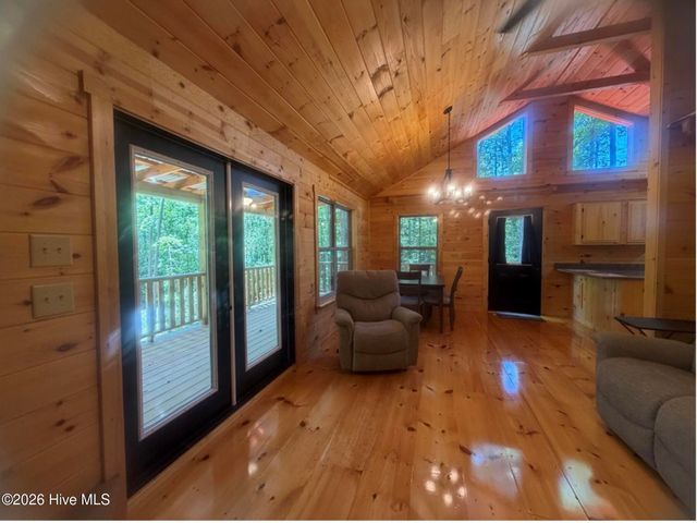 200 Bentley Cove, Murphy, NC 28906