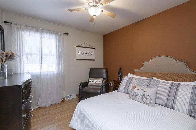 12211 W Florist AVENUE, Milwaukee, WI 53225