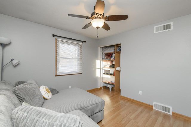 12211 W Florist AVENUE, Milwaukee, WI 53225