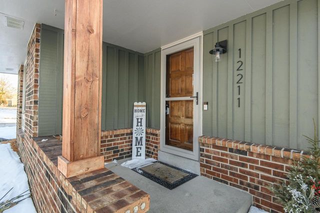 12211 W Florist AVENUE, Milwaukee, WI 53225