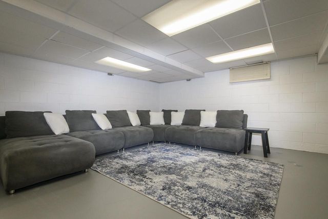 12211 W Florist AVENUE, Milwaukee, WI 53225