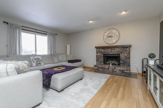 12211 W Florist AVENUE, Milwaukee, WI 53225