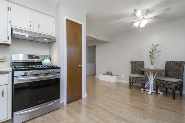 12211 W Florist AVENUE, Milwaukee, WI 53225