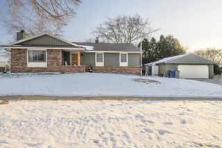 12211 W Florist AVENUE, Milwaukee, WI 53225