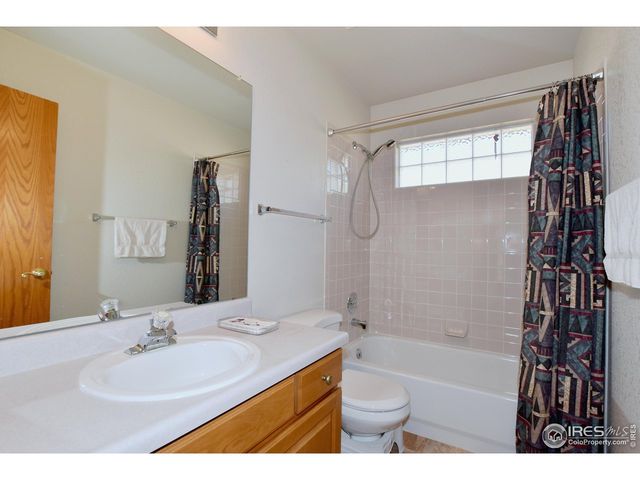 3902 Penrose Ave, Loveland, CO 80538