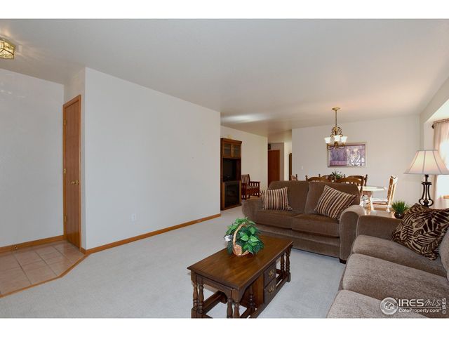 3902 Penrose Ave, Loveland, CO 80538