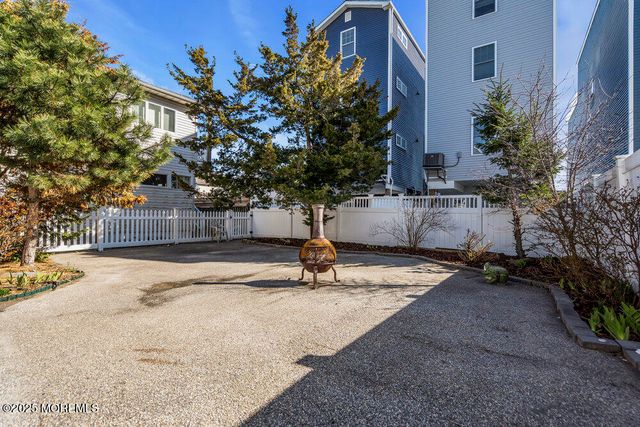 305 Hamilton Avenue, Seaside Heights, NJ 08751