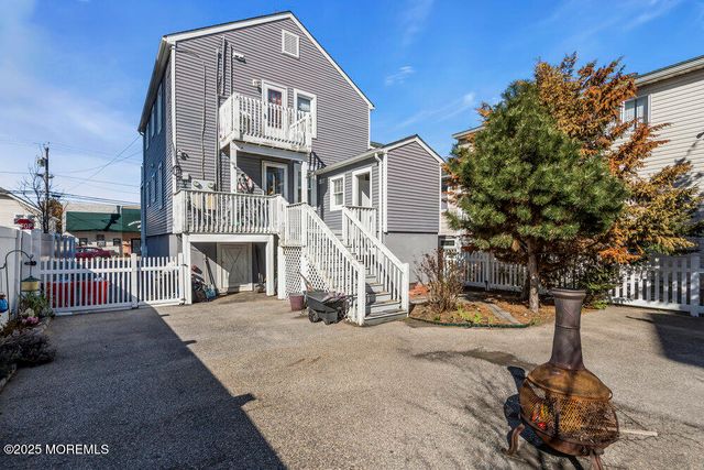 305 Hamilton Avenue, Seaside Heights, NJ 08751