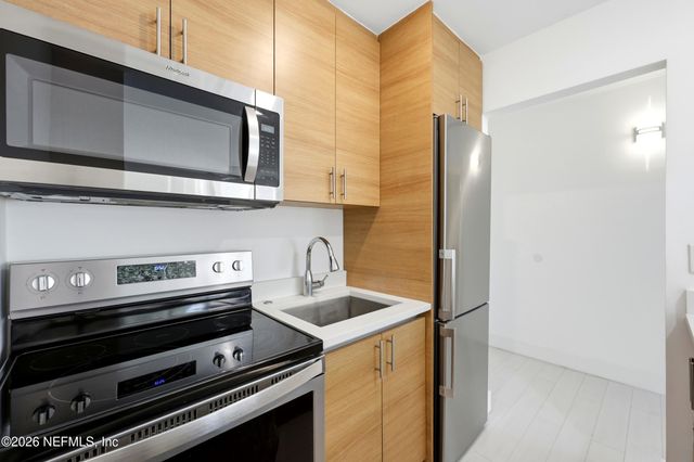 221 13TH AVENUE N 202A, Jacksonville Beach, FL 32250