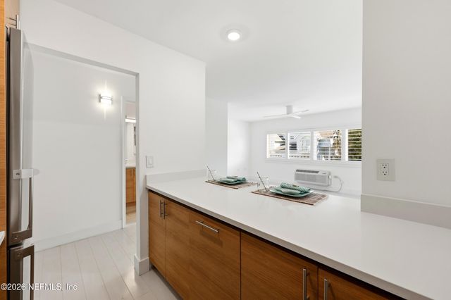 221 13TH AVENUE N 202A, Jacksonville Beach, FL 32250