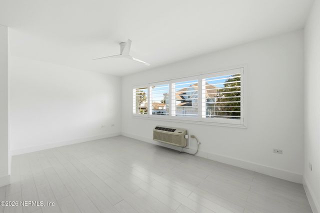 221 13TH AVENUE N 202A, Jacksonville Beach, FL 32250