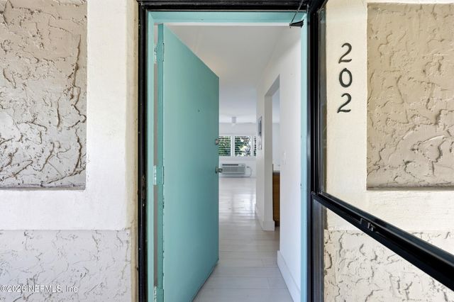 221 13TH AVENUE N 202A, Jacksonville Beach, FL 32250