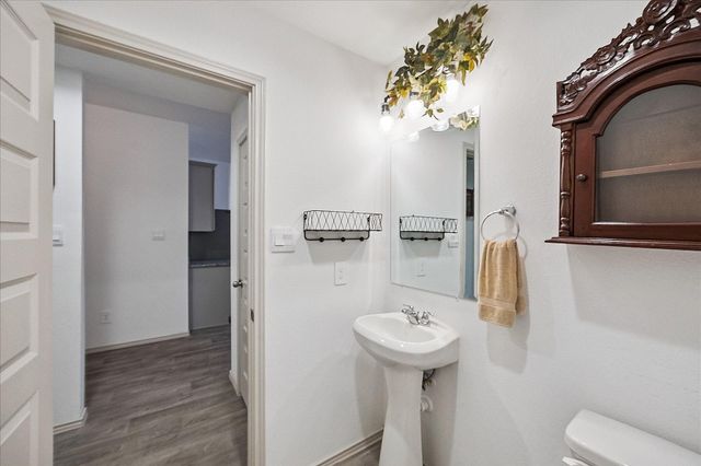 1237 Waterside Trace, Sealy, TX 77474