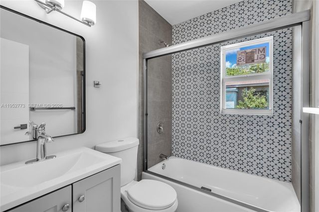 351 NE 82nd St 1, Miami, FL 33138