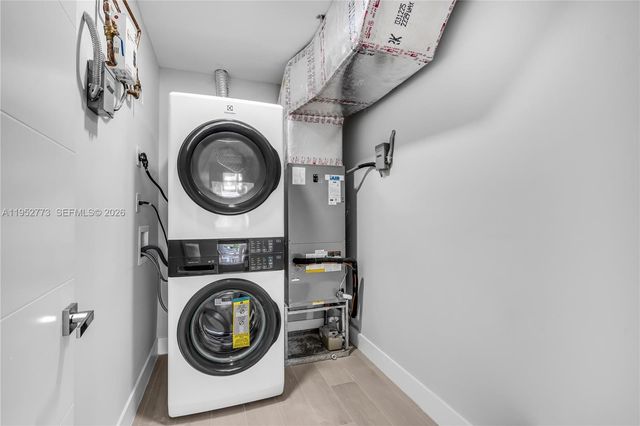 351 NE 82nd St 1, Miami, FL 33138