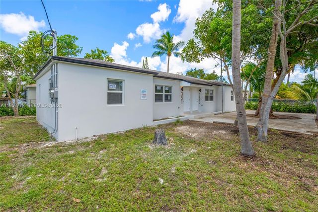 351 NE 82nd St 1, Miami, FL 33138