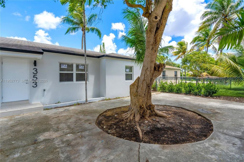 351 NE 82nd St 1, Miami, FL 33138