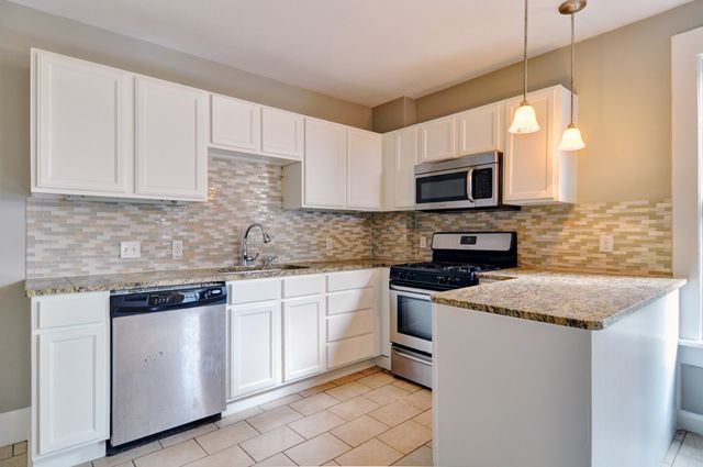 656 May Street, Fort Worth, TX 76104
