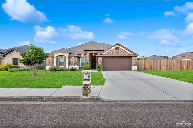 1909 & 1907 Water Willow Drive, Weslaco, TX 78596