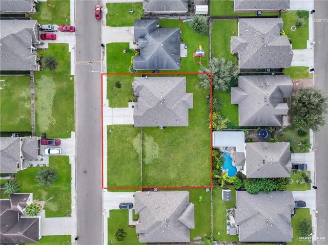 1909 & 1907 Water Willow Drive, Weslaco, TX 78596