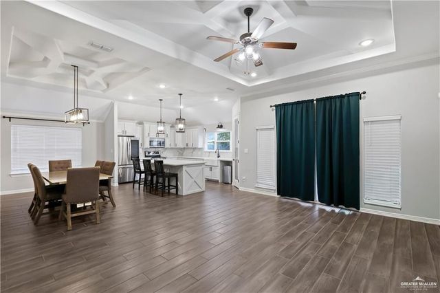 1909 & 1907 Water Willow Drive, Weslaco, TX 78596