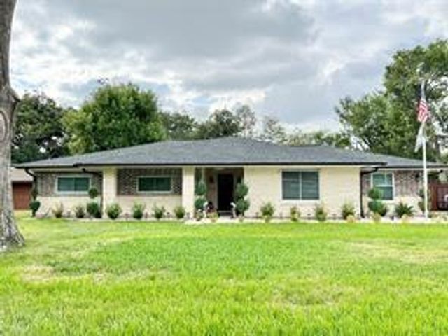 1402 Norwood Street, Deer Park, TX 77536