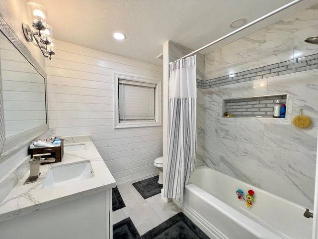 1402 Norwood Street, Deer Park, TX 77536