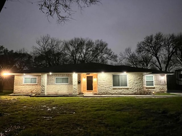 1402 Norwood Street, Deer Park, TX 77536