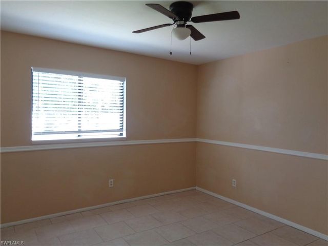 2122 NE 4th ST, Cape Coral, FL 33909